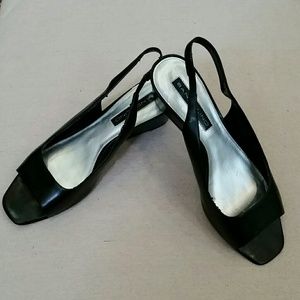 Bandolino Open-toe Slingback Wedges, Black, 8M